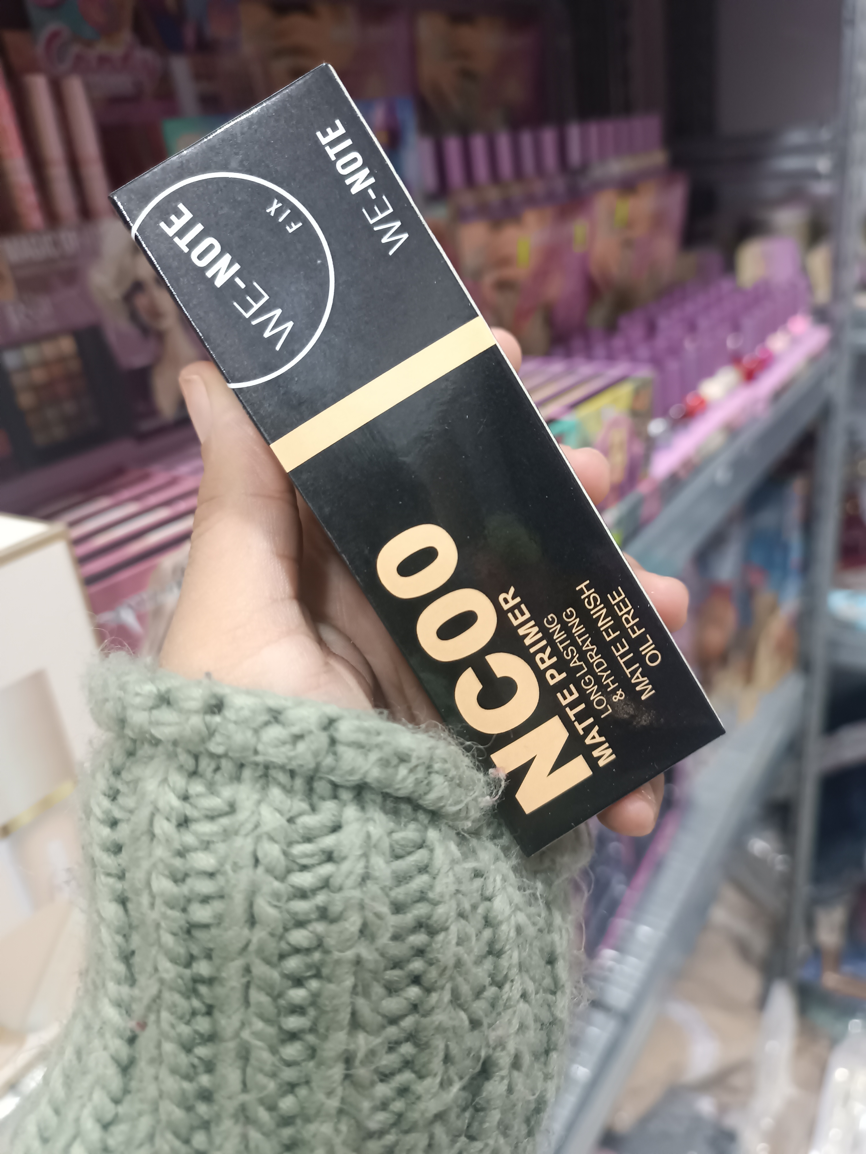 WE-NOTE MATTE PRIMER LONG LASTING AND HYDRATING MATTE FINISH OIL FREE